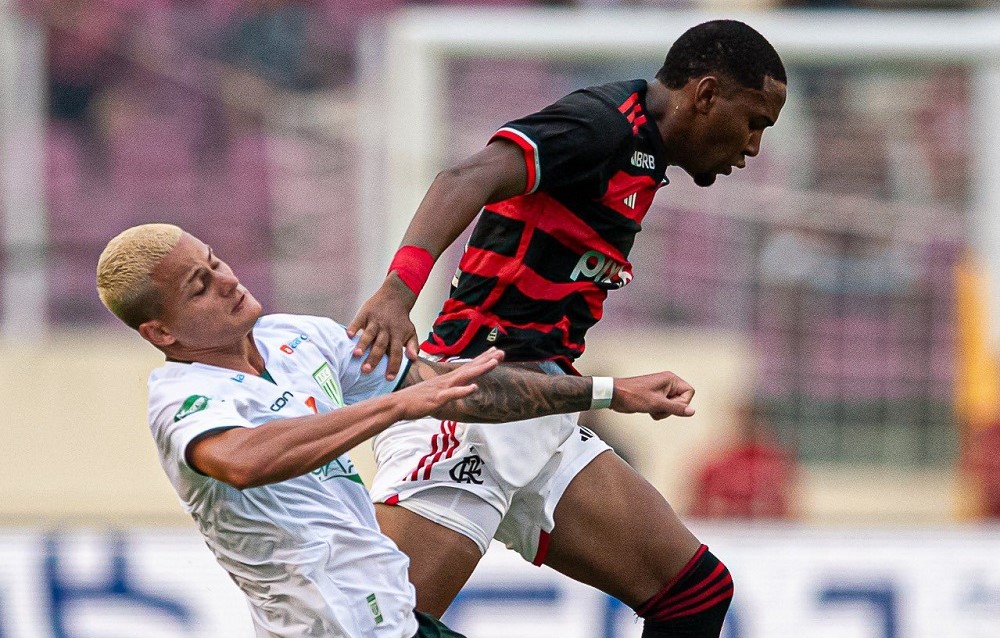 Flamengo estreia no Campeonato Carioca com derrota para o Boavista e público de apenas 3.000 pessoas Flamengo estreia no Campeonato Carioca com derrota para o Boavista e público de apenas 3.000 pessoas