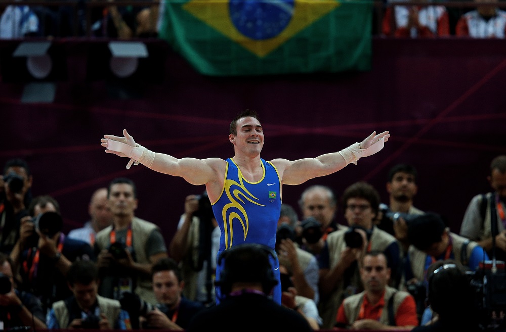 Primeiro brasileiro a ganhar um ouro olímpico na ginástica, Arthur Zanetti anuncia aposentadoria Primeiro brasileiro a ganhar um ouro olímpico na ginástica, Arthur Zanetti anuncia aposentadoria
