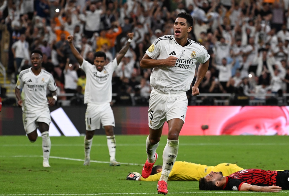 Real Madrid vence o Mallorca e decidirá a Supercopa da Espanha contra o Barcelona Real Madrid vence o Mallorca e decidirá a Supercopa da Espanha contra o Barcelona