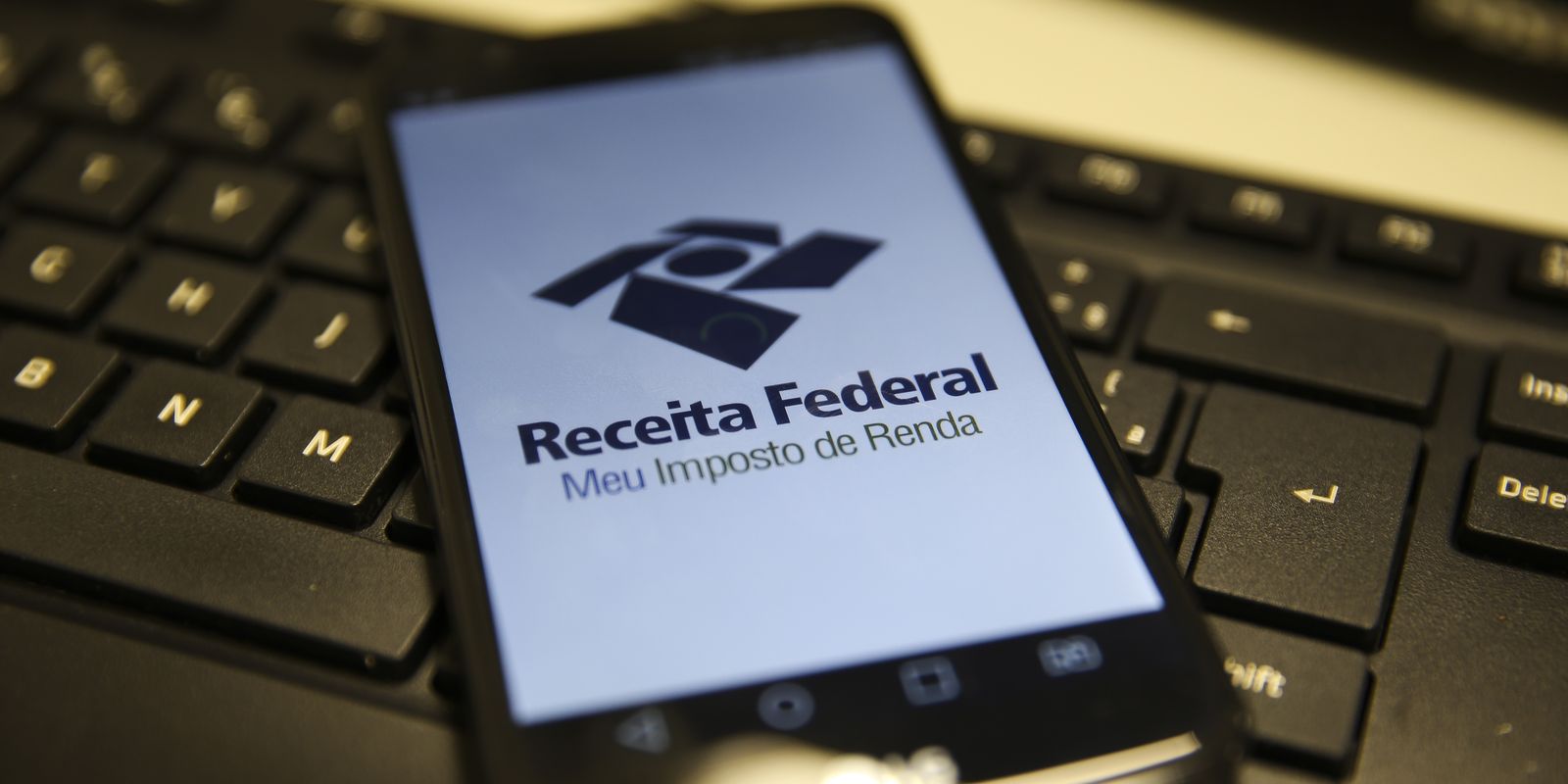 Confira série que tira dúvidas de como fazer a declaração do IR 2025 Confira série que tira dúvidas de como fazer a declaração do IR 2025