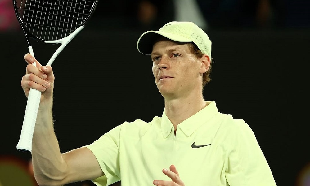 Sinner perde primeiro set em 14 jogos mas avança para terceira rodada do Australian Open Sinner perde primeiro set em 14 jogos mas avança para terceira rodada do Australian Open