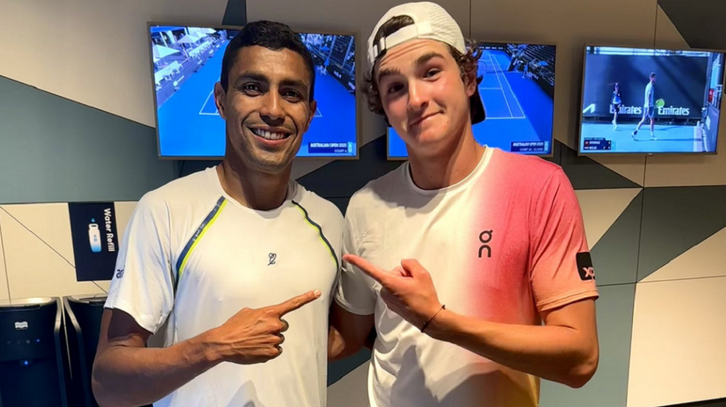 Thiago Monteiro e João Fonseca avançam para a chave principal do Australian Open