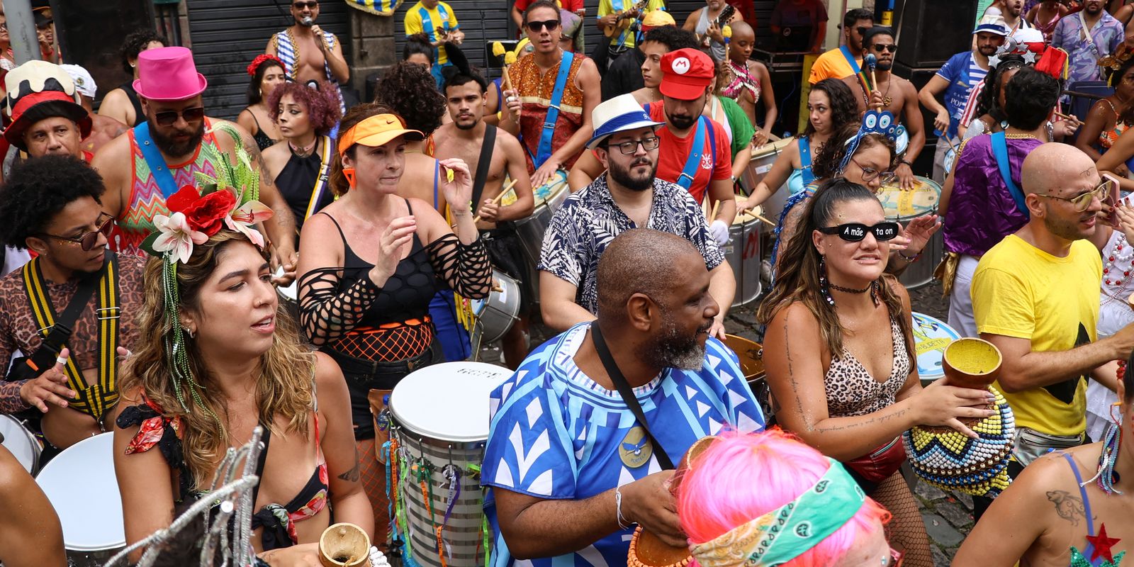 Associação de bancos dá dicas para evitar golpe financeiro no Carnaval Associação de bancos dá dicas para evitar golpe financeiro no Carnaval