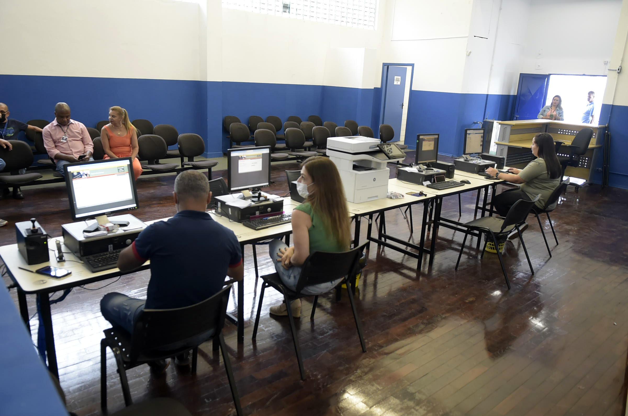 Casa do Emprego oferece oportunidades de trabalho em diversas funções