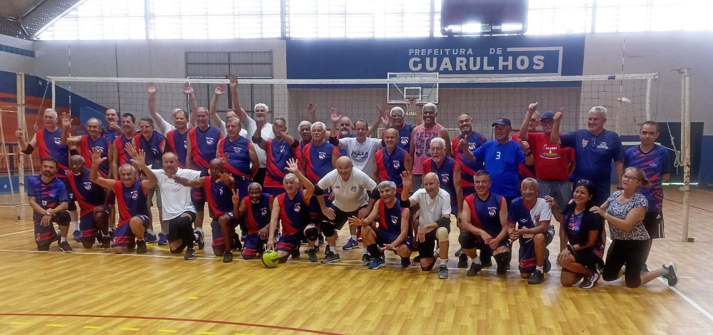 Equipes de vôlei adaptado se preparam para os Jogos da Melhor Idade Equipes de vôlei adaptado se preparam para os Jogos da Melhor Idade