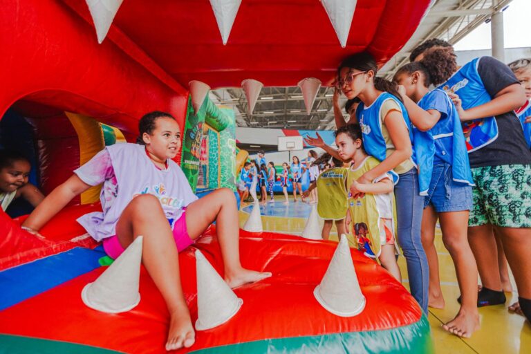 Festa de encerramento marca o sucesso do projeto De Férias nos CEUs