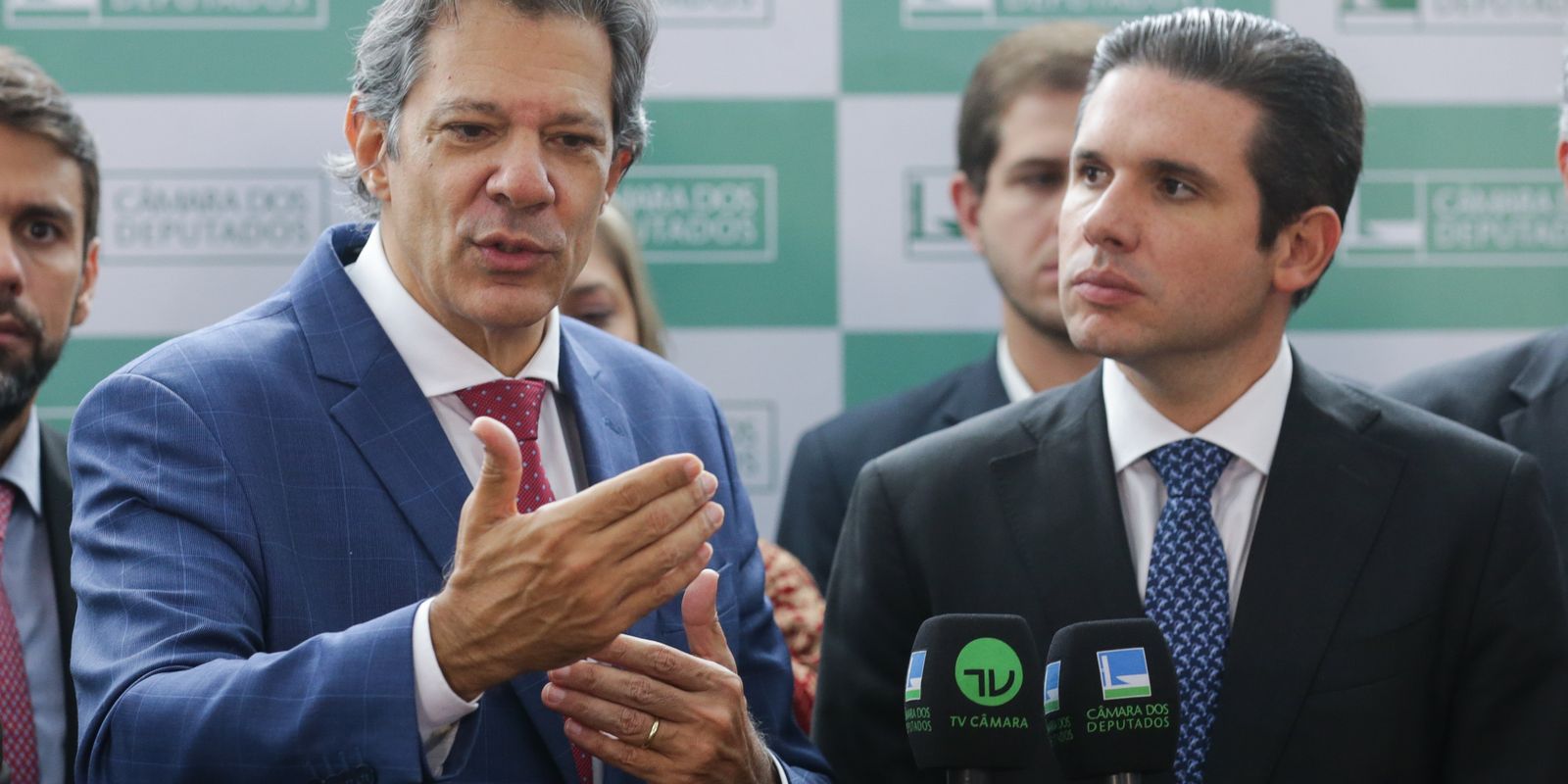 Reforma do IR e supersalários são prioridades de Haddad no Congresso Reforma do IR e supersalários são prioridades de Haddad no Congresso
