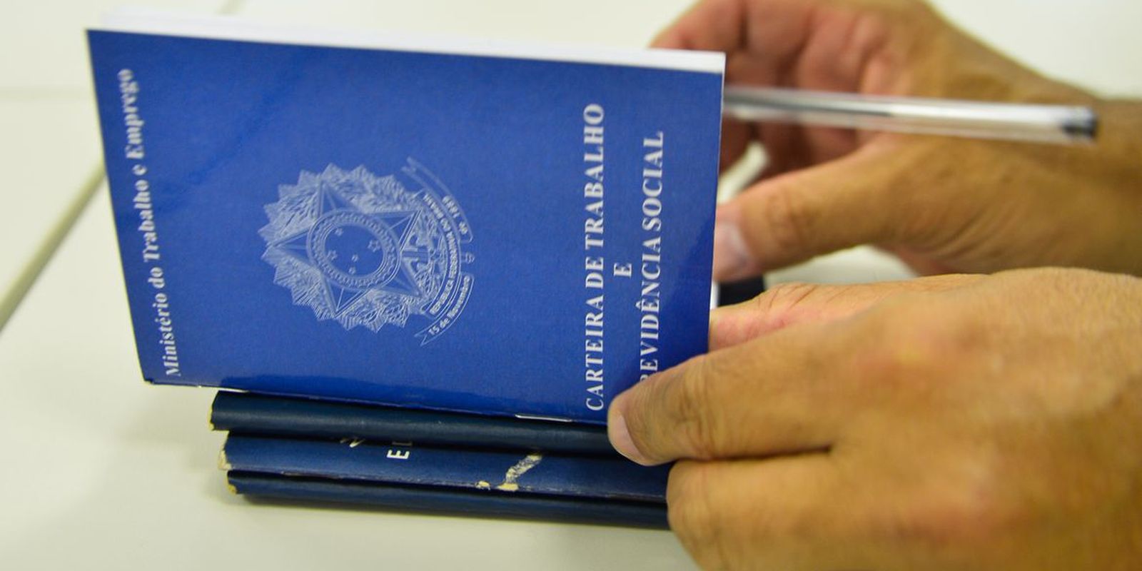 Desemprego entre jovens cai pela metade entre 2019 e 2024 Desemprego entre jovens cai pela metade entre 2019 e 2024