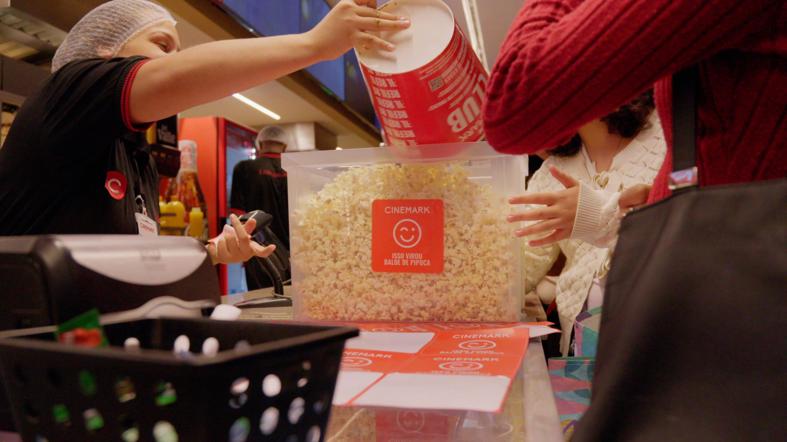 31 toneladas de pipoca em um domingo: Cinemark faz história com ação especial ‘Traga seu Balde’ em comemoração ao Dia da Pipoca 31 toneladas de pipoca em um domingo: Cinemark faz história com ação especial ‘Traga seu Balde’ em comemoração ao Dia da Pipoca