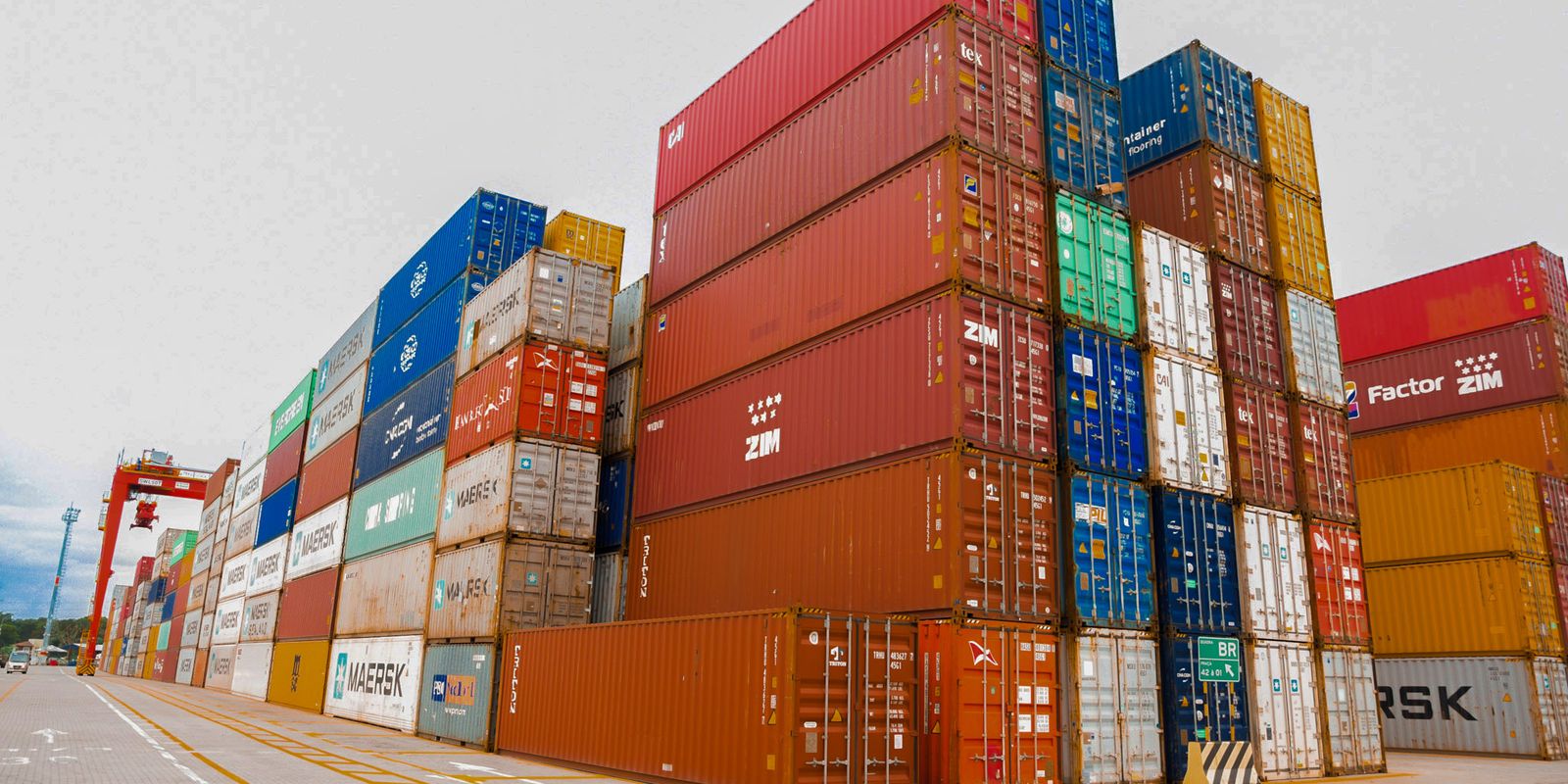 Balança comercial tem primeiro déficit mensal desde janeiro de 2022 Balança comercial tem primeiro déficit mensal desde janeiro de 2022