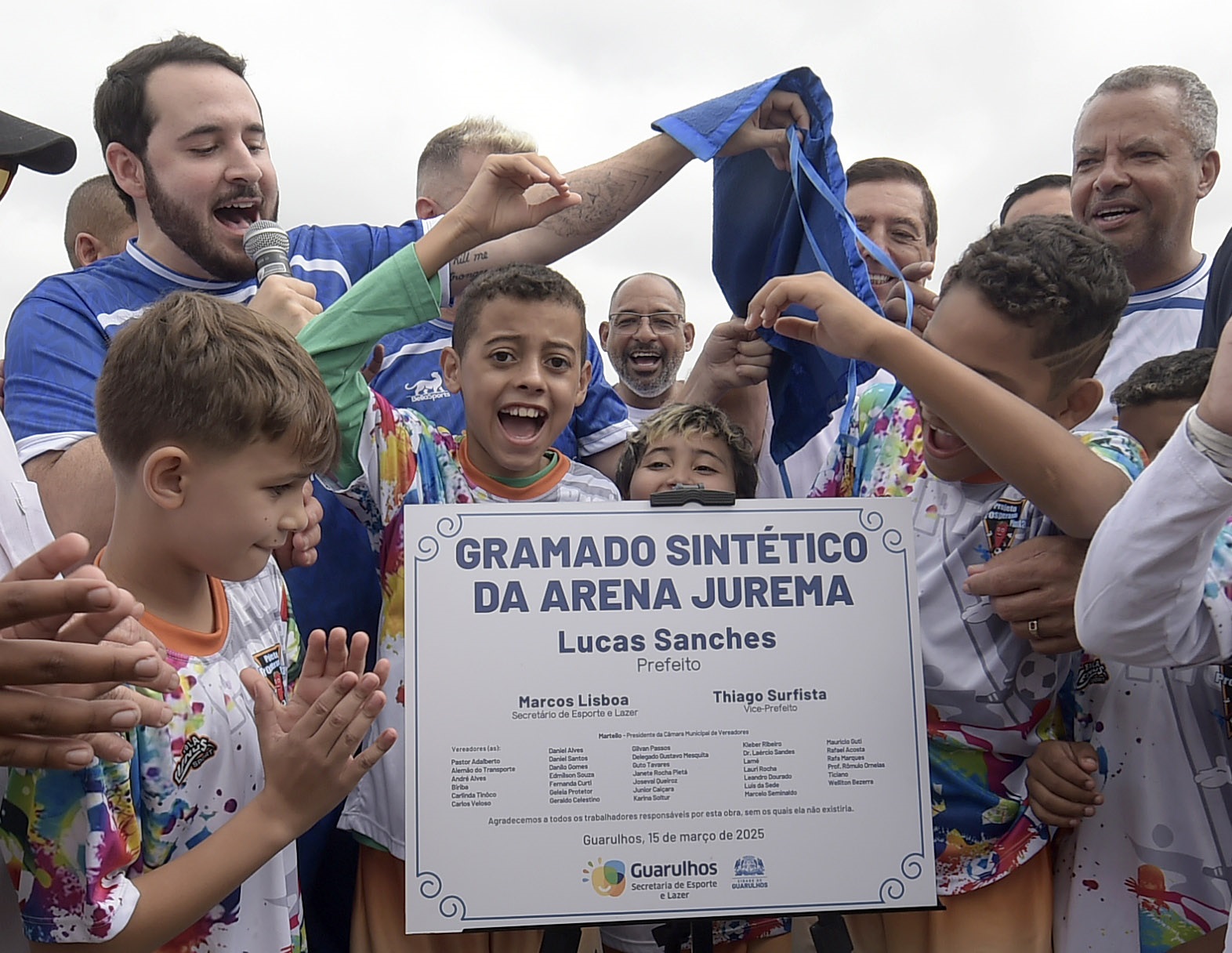 Prefeitura dá início ao programa Gramadão e inaugura Arena Jurema Prefeitura dá início ao programa Gramadão e inaugura Arena Jurema