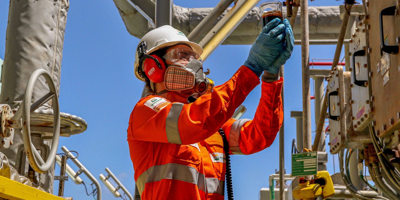Fiocruz identifica impactos da exploração de petróleo no pré-sal Fiocruz identifica impactos da exploração de petróleo no pré-sal