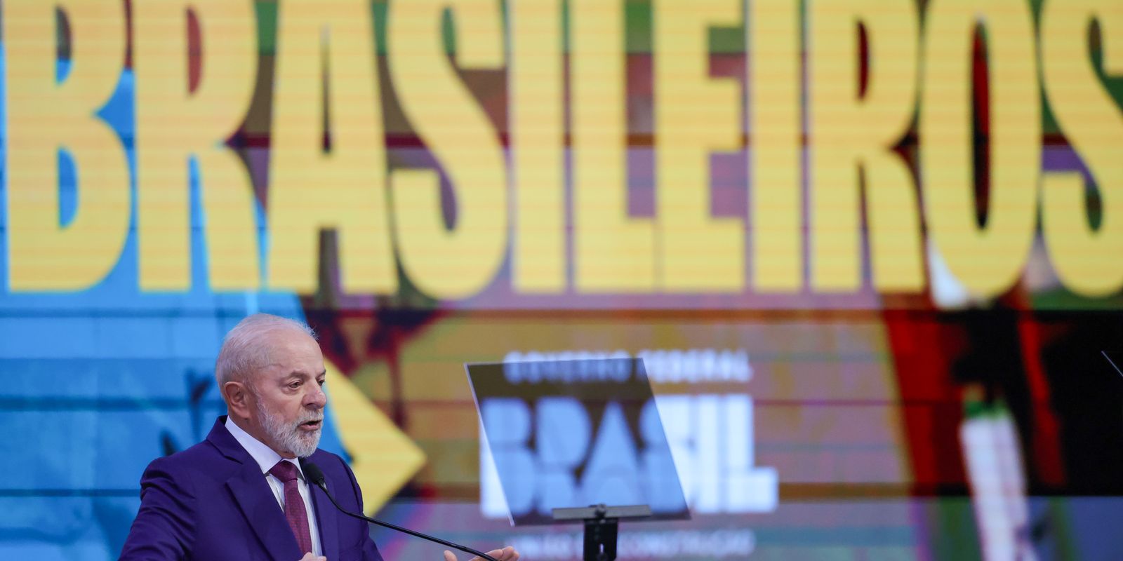 Governo antecipa 13º de aposentados do INSS para abril e maio Governo antecipa 13º de aposentados do INSS para abril e maio