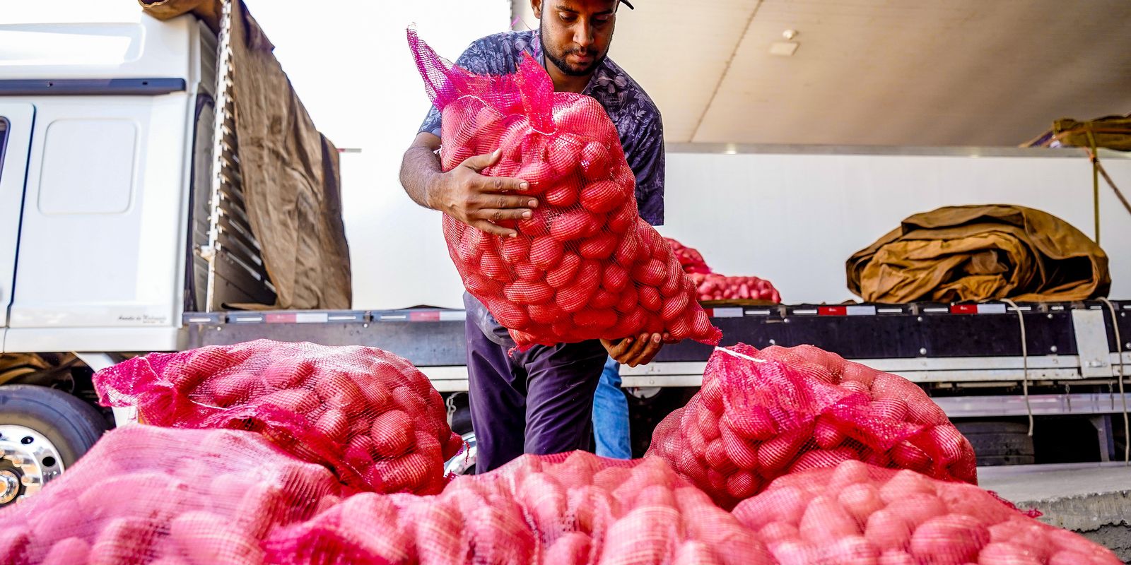 Preço da cesta de produtos da Páscoa tem queda de 0,4% no país Preço da cesta de produtos da Páscoa tem queda de 0,4% no país