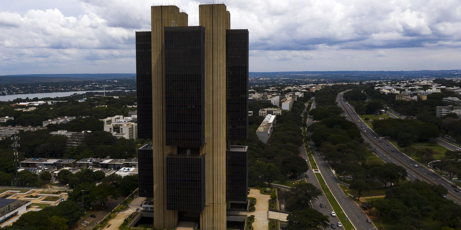 Copom deve elevar Selic em 0,5 ponto na reunião desta quarta Copom deve elevar Selic em 0,5 ponto na reunião desta quarta