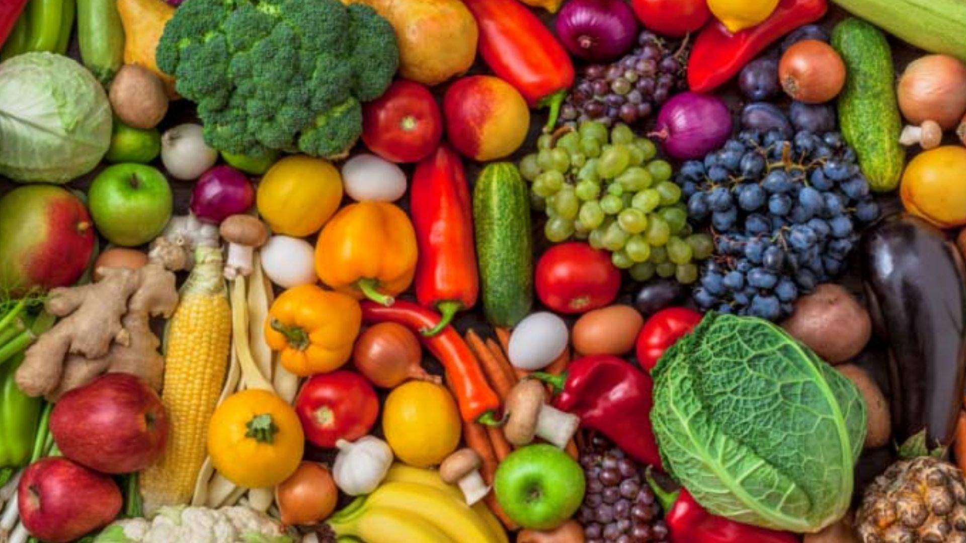 Frutas e vegetais com casca: vale ou não a pena comer? Frutas e vegetais com casca: vale ou não a pena comer?
