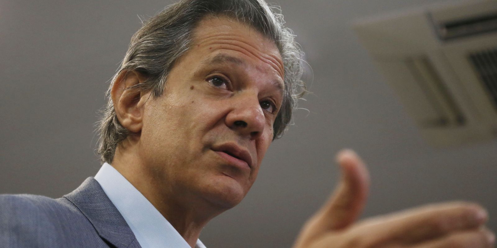 Haddad apresenta a Lula novas medidas fiscais para cumprir meta Haddad apresenta a Lula novas medidas fiscais para cumprir meta