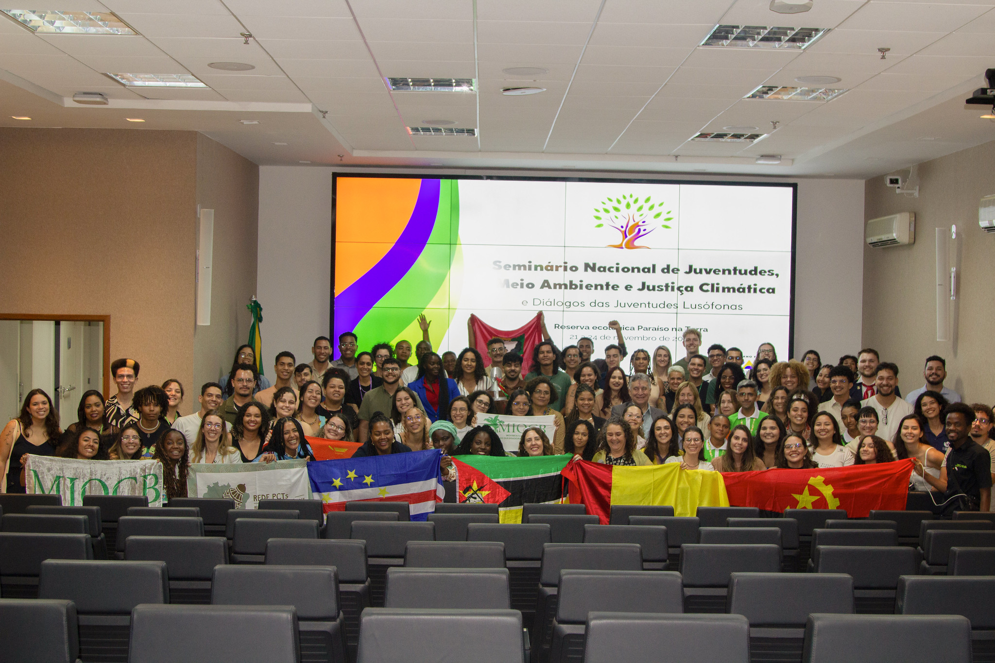 Governo quer ouvir a juventude sobre o meio ambiente Governo quer ouvir a juventude sobre o meio ambiente