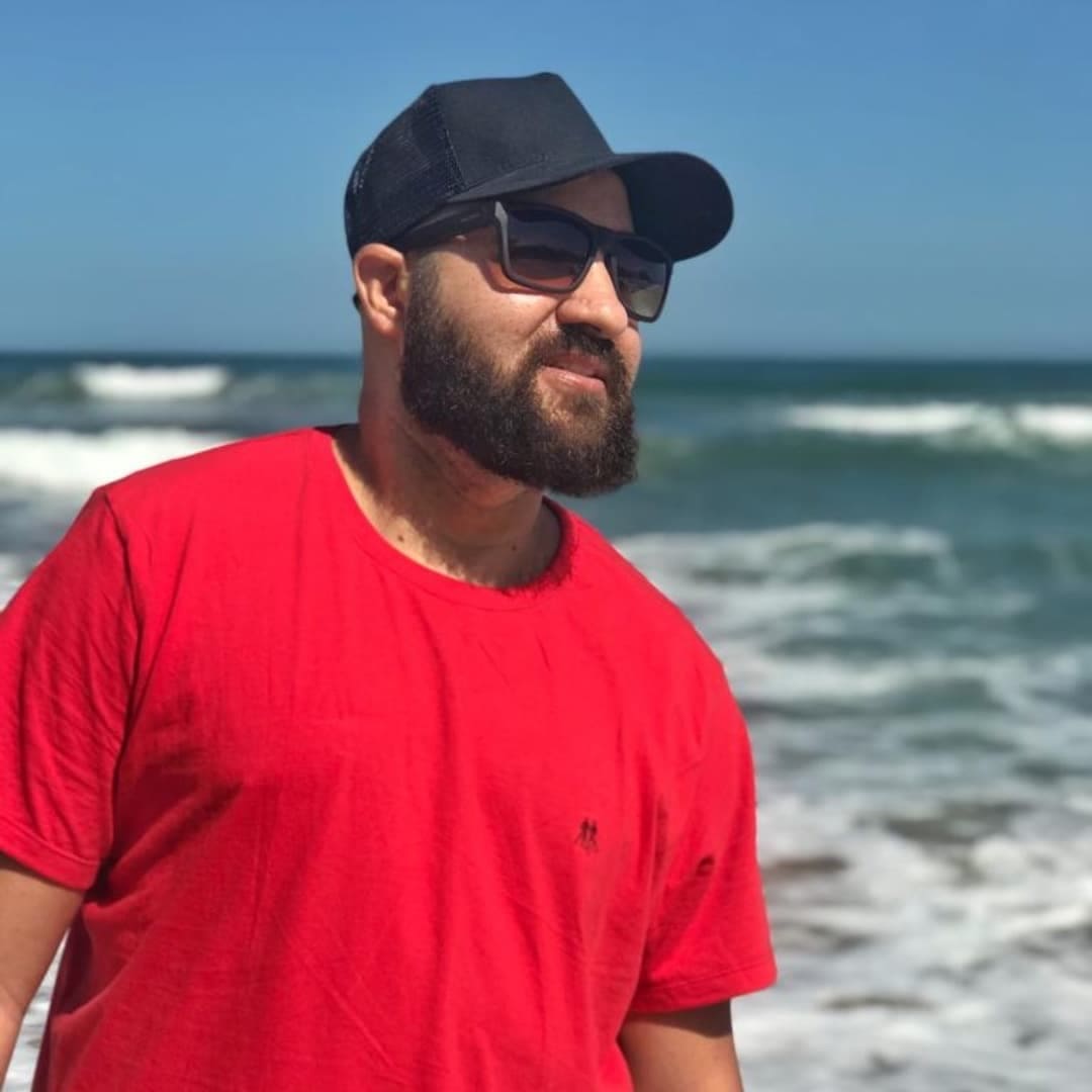 Quem é Reinaldo Sales? Conheça o Visionário por Trás da AGENCIAPAZ, Mestre do Desenvolvimento Web e Marketing Digital Quem é Reinaldo Sales? Conheça o Visionário por Trás da AGENCIAPAZ, Mestre do Desenvolvimento Web e Marketing Digital