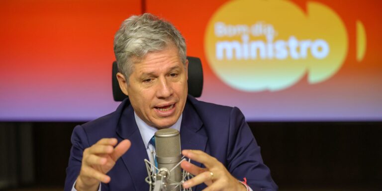 Plano Safra vai reduzir preços dos alimentos, diz ministro