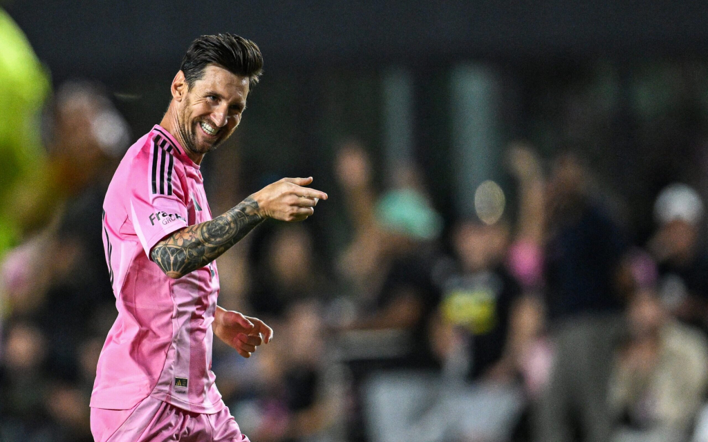 Ex-Vasco fala de amizade com Marco Reus e pedido a Lionel Messi