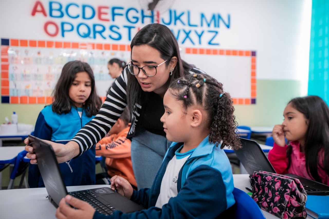Escolas da Prefeitura exploram plataforma para aprendizado de matemática