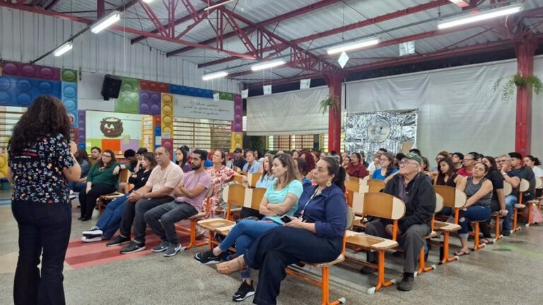 Guarulhos realiza palestra sobre prevenção às ISTs para Alunos da EJA