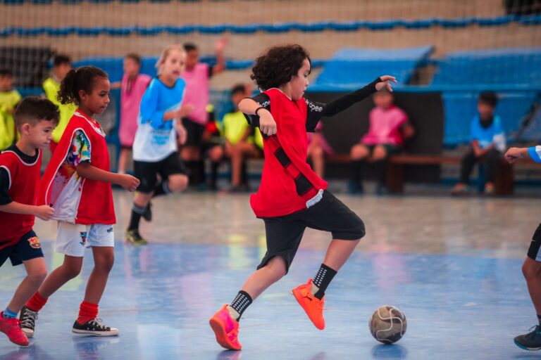InterCEUs reúne equipes de futsal dos CEUs Jardim Cumbica e Paraíso-Alvorada