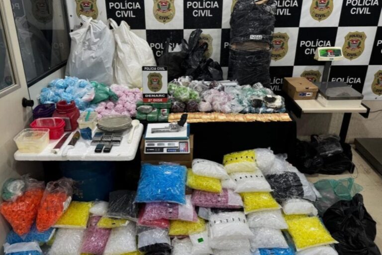 Calcaína? Polícia apreende droga adulterada em casa na zona leste